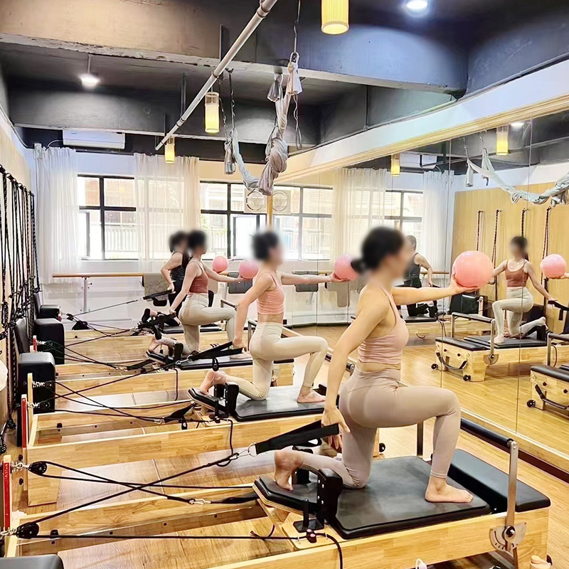 Yoga En Fitness - 2025 El más nuevo equipo reformador